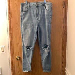 American Eagle Curvy Distressed Highest Rise Jegging size 18